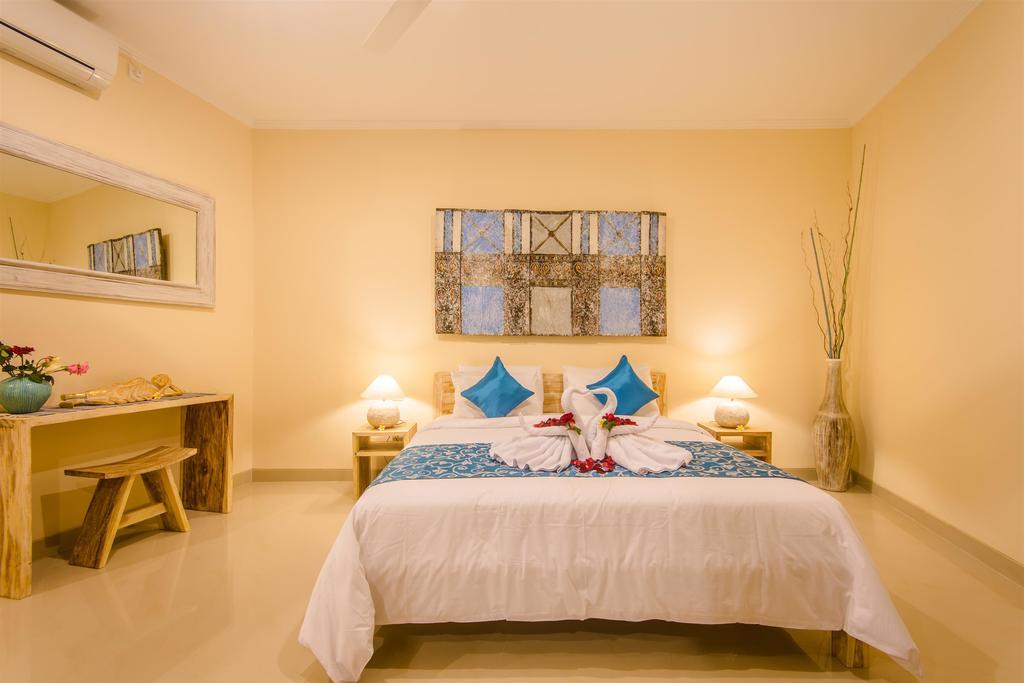 Villa Tepi Sungai Legian Szoba fotó